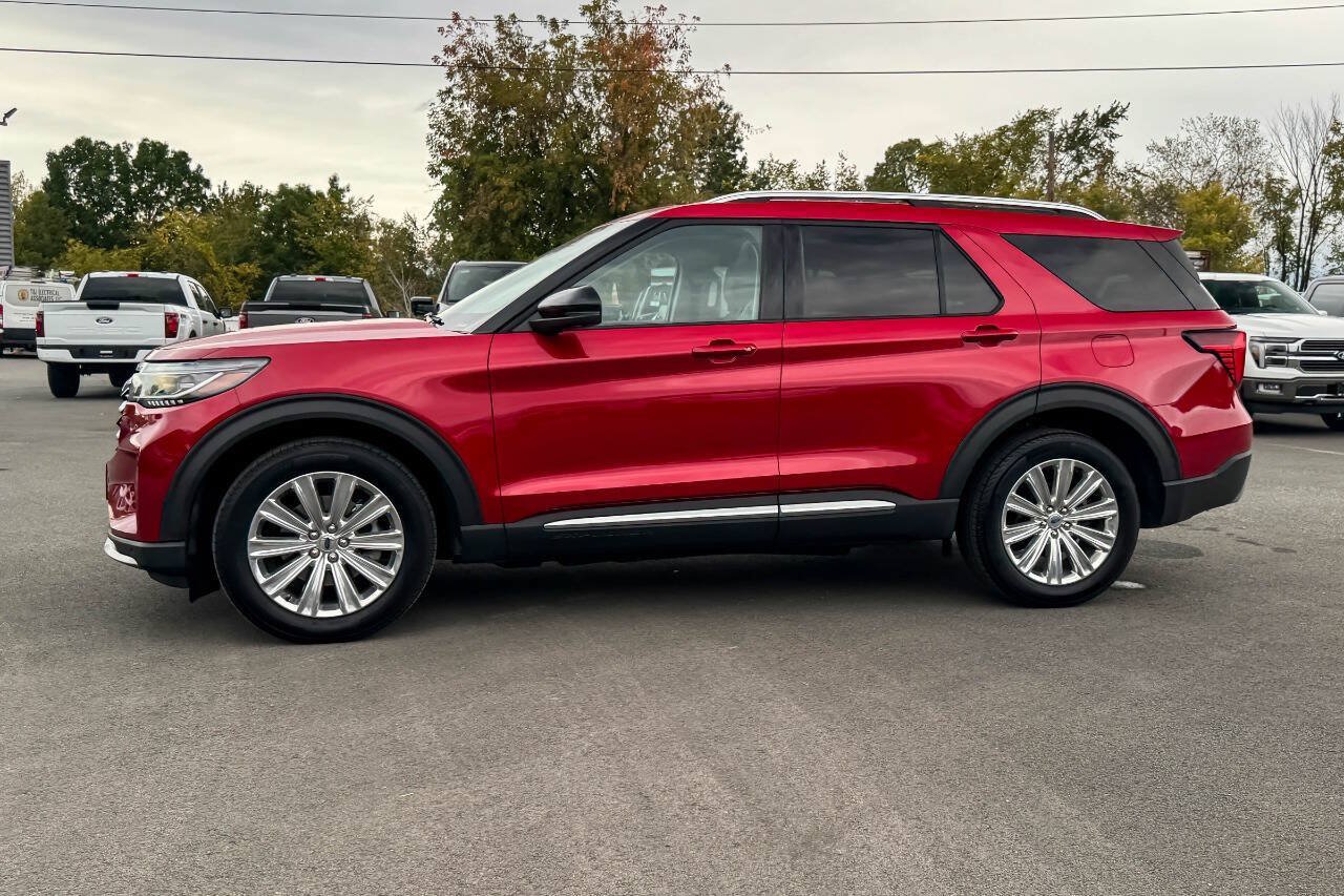 Used 2025 Ford Explorer Platinum w/ LUX Leather Package AWD/4WD image 6
