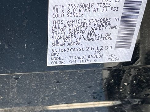 Used 2025 Nissan Pathfinder SL w/ Cargo Package FWD image 19