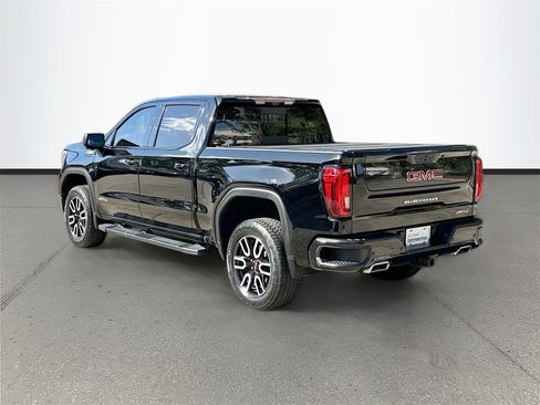 Used 2020 GMC Sierra 1500 AT4 w/ AT4 Premium Package image 5