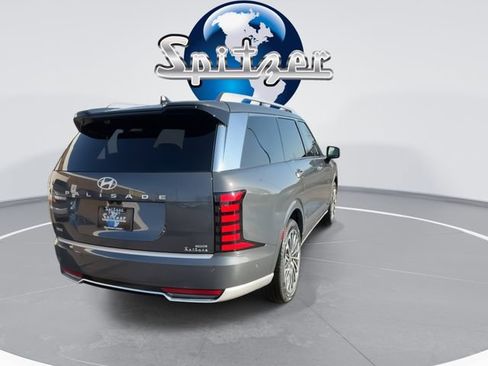New 2026 Hyundai Palisade Calligraphy image 3