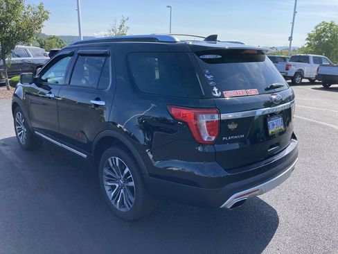 Used 2017 Ford Explorer Platinum AWD/4WD image 5