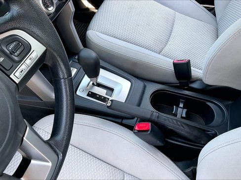 Used 2018 Subaru Forester 2.5i Premium AWD/4WD image 14