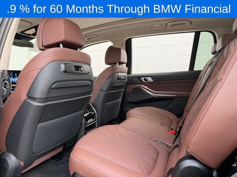Used 2026 BMW X7 xDrive40i AWD/4WD image 39