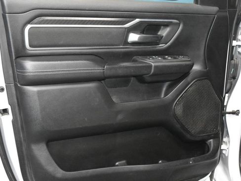 Used 2025 RAM 1500 Big Horn AWD/4WD image 4
