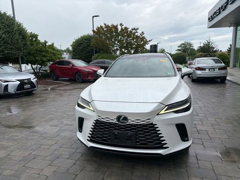 Used 2024 Lexus RX 350 AWD w/ Convenience Package image 5