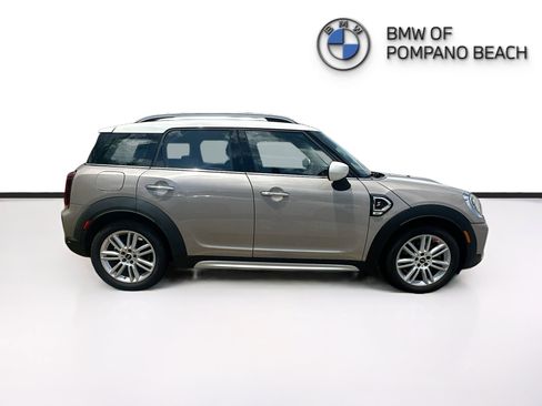Used 2023 MINI Cooper Countryman S FWD image 8