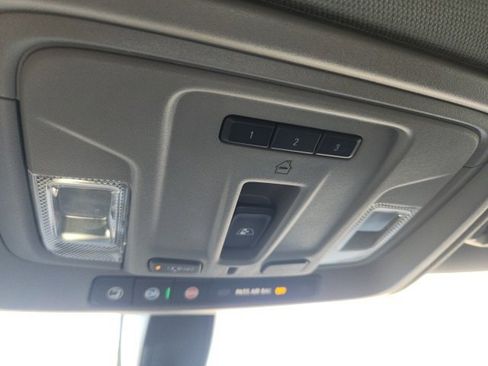 Used 2021 Chevrolet Silverado 1500 LT Trail Boss w/ Convenience Package II image 26