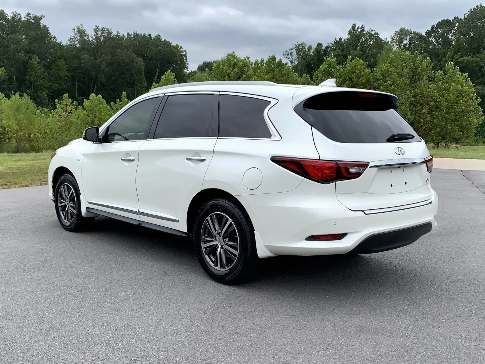 Used 2020 INFINITI QX60 Pure FWD image 5