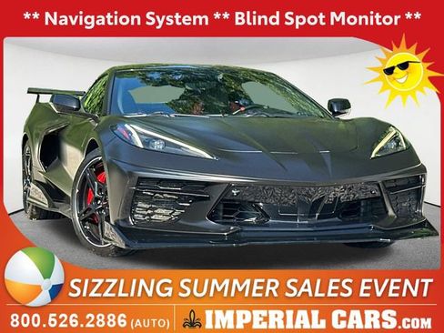 Used 2022 Chevrolet Corvette Stingray Premium Cpe w/ Z51 Performance Package RWD image 1