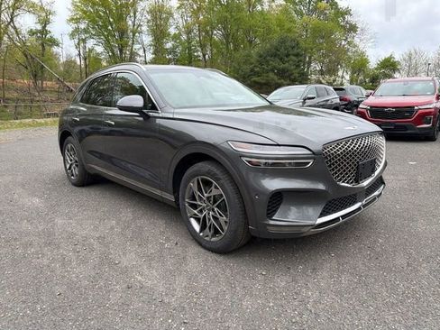 Used 2022 Genesis GV70 2.5T w/ Advanced Package AWD/4WD image 2