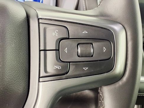 Used 2023 Chevrolet Tahoe Z71 image 11