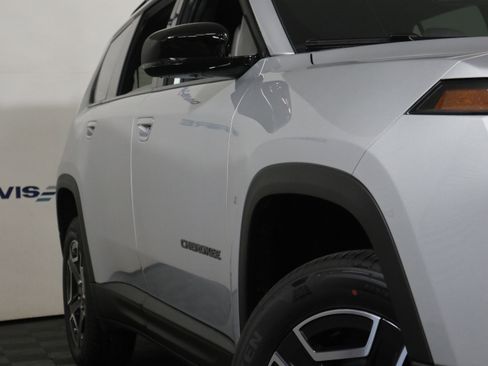 New 2026 Jeep Cherokee Limited image 3