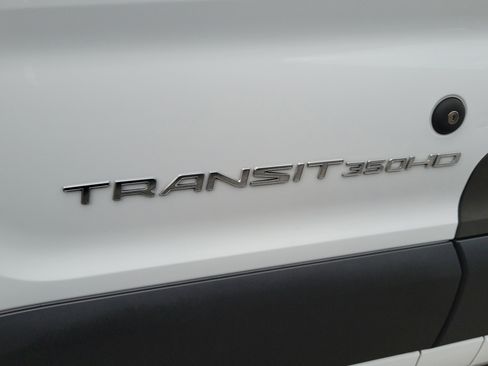 Used 2023 Ford Transit 350 DRW RWD image 25