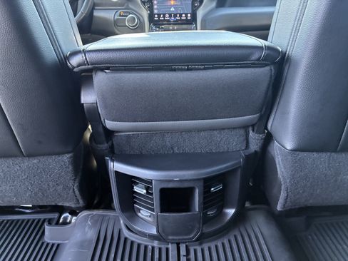 Used 2024 RAM 2500 Tradesman w/ Safety Group AWD/4WD image 17