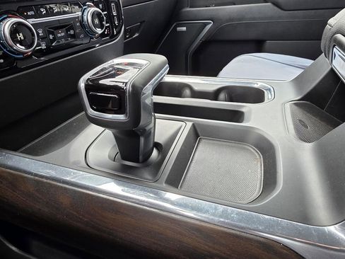 Used 2023 GMC Sierra 1500 SLT w/ SLT Convenience Package image 22