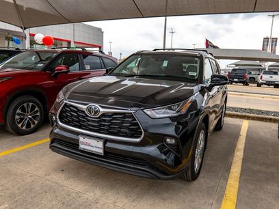New 2026 Toyota Highlander Limited