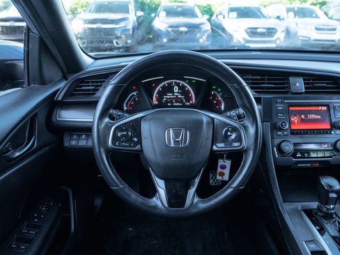 Used 2019 Honda Civic Sport image 11
