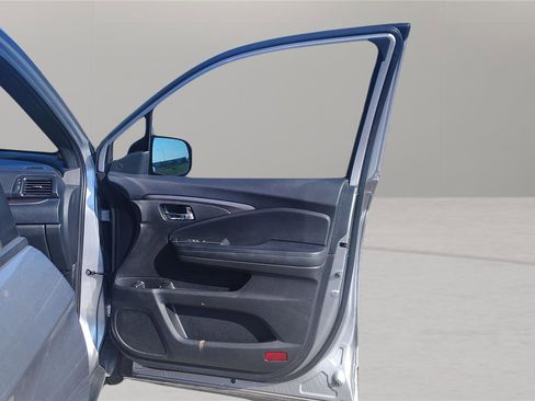 Used 2021 Honda Passport EX-L image 17