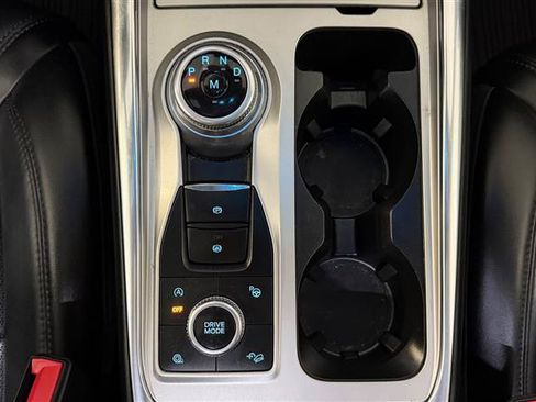 Used 2021 Ford Explorer Platinum w/ Equipment Group 601A AWD/4WD image 26