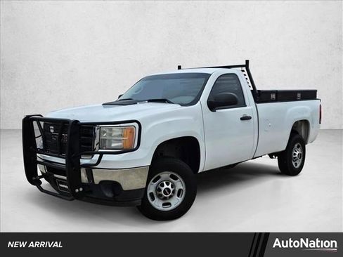 Used 2013 GMC Sierra 2500 W/T image 1
