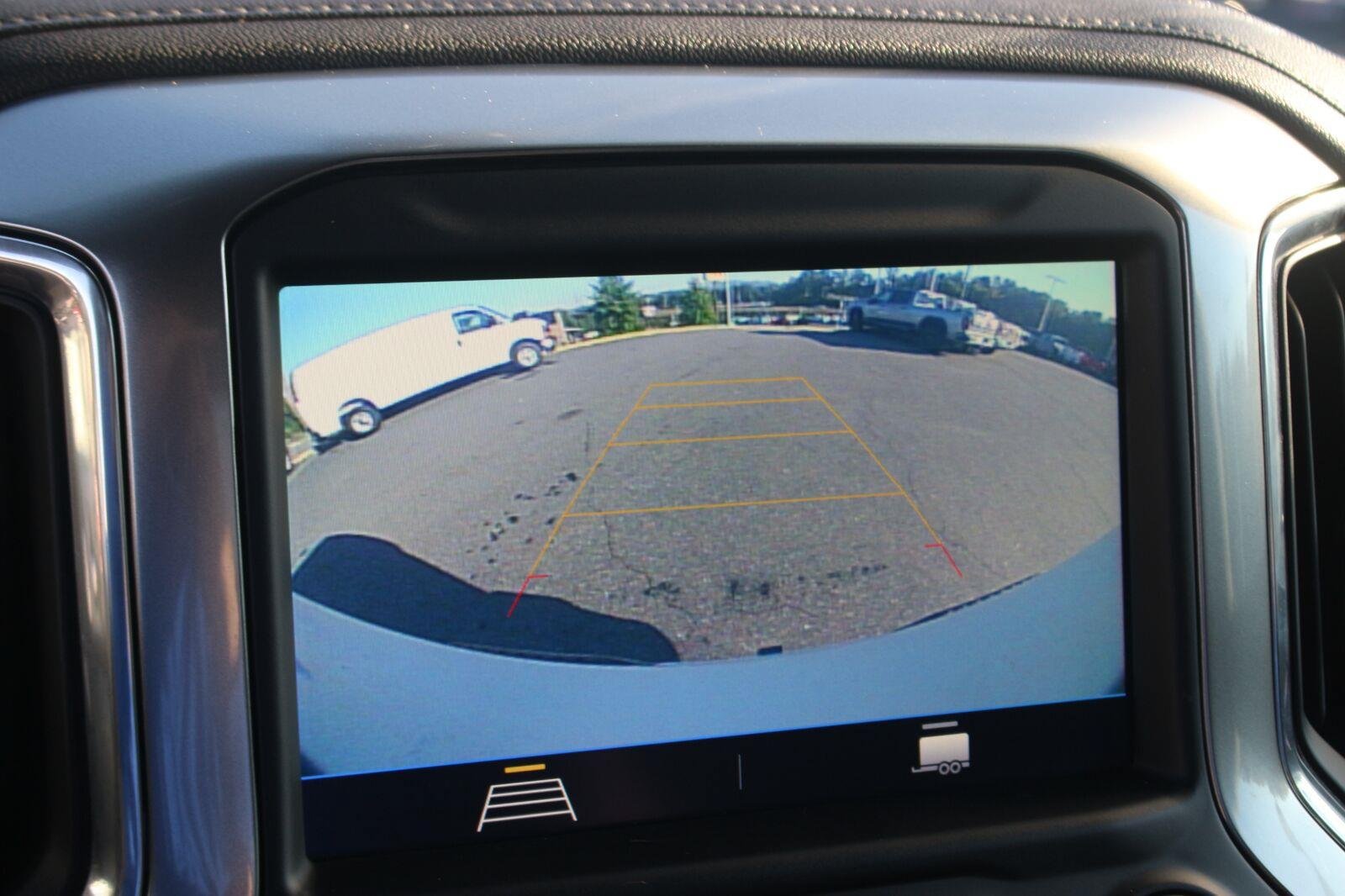 Used 2022 Chevrolet Silverado 1500 RST AWD/4WD image 25