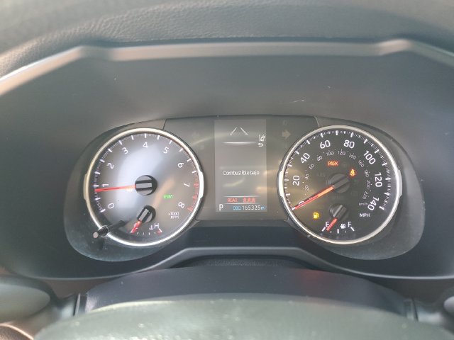 Used 2020 Toyota RAV4 XLE AWD/4WD image 26