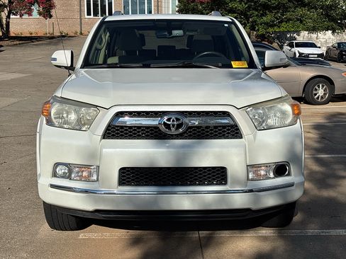 Used 2012 Toyota 4Runner SR5 w/ Convenience Pkg RWD image 3