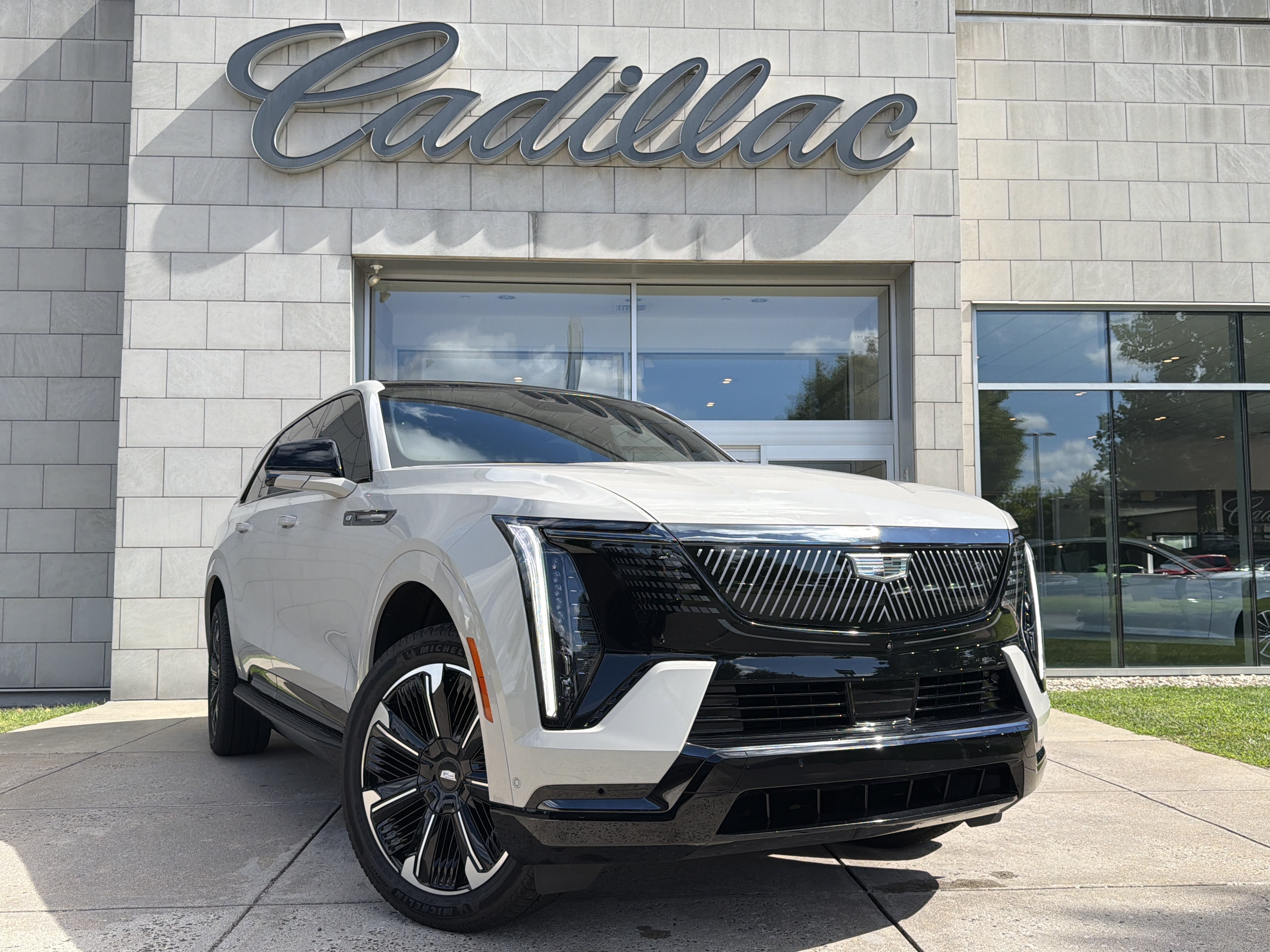 Used 2026 Cadillac Escalade IQ Sport 2 AWD/4WD image 1