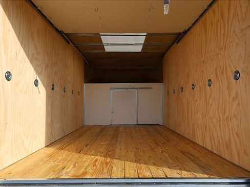 New 2025 Chevrolet Express 3500 w/ Power Convenience Package image 7