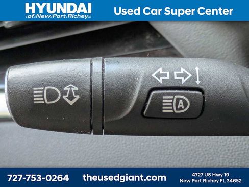 Used 2019 Buick Enclave Premium FWD image 38