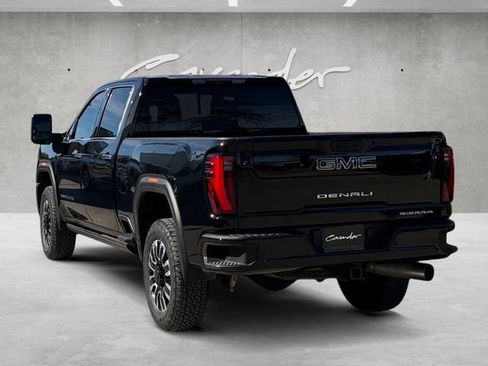 Certified 2024 GMC Sierra 2500 Denali Ultimate image 14
