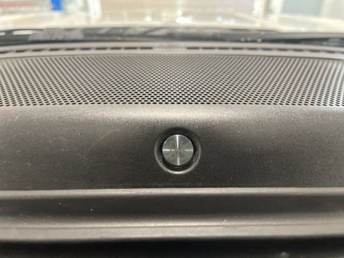 Used 2022 Ford F150 Lariat w/ Equipment Group 502A High image 44