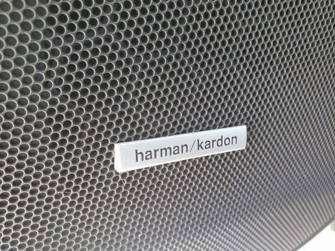 Used 2017 Subaru Forester 2.5i Touring image 19