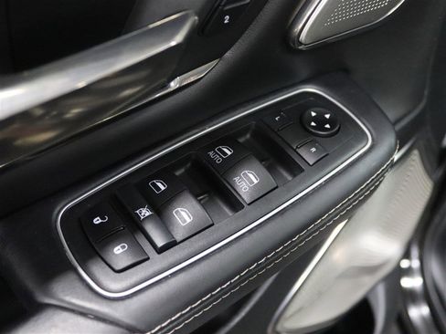 Used 2020 RAM 1500 Limited image 30