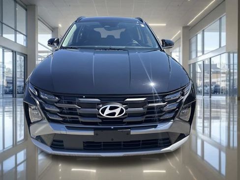 Certified 2025 Hyundai Tucson SEL AWD/4WD image 11