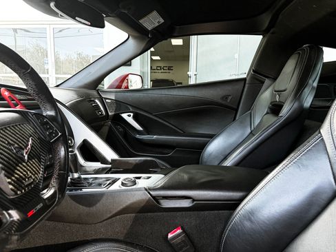 Used 2015 Chevrolet Corvette Stingray Coupe w/ 2LT Preferred Equipment Group RWD image 23