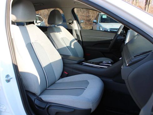 Used 2021 Hyundai Sonata SEL w/ Cargo Package image 28