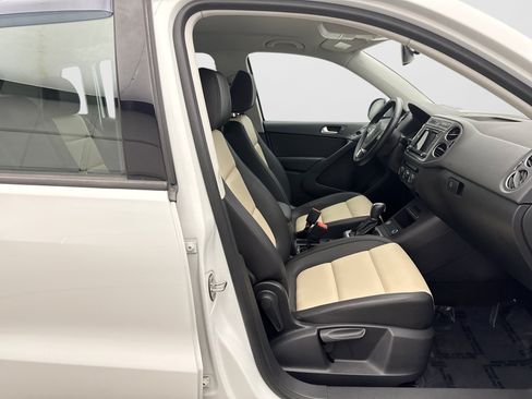 Used 2017 Volkswagen Tiguan S AWD/4WD image 16