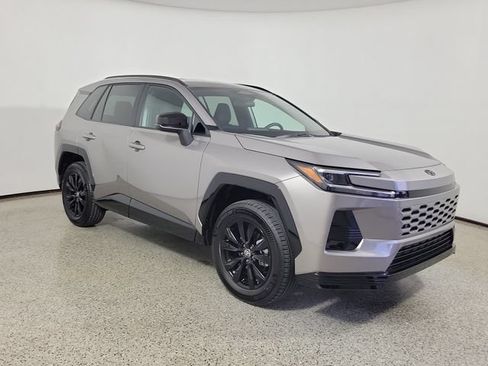 Used 2026 Toyota RAV4 SE FWD image 4