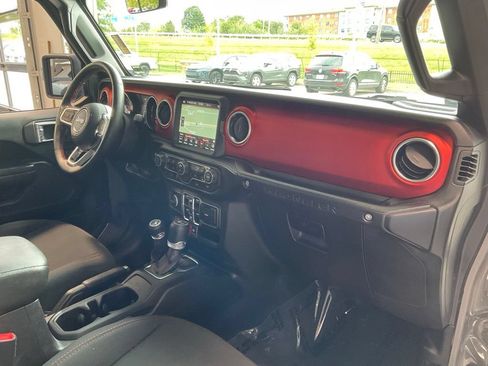 Used 2020 Jeep Wrangler Unlimited Rubicon AWD/4WD image 19