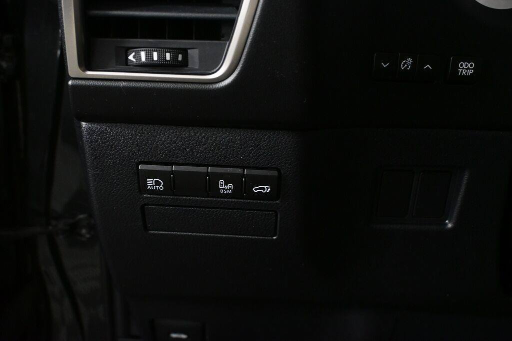 Used 2020 Lexus NX 300 FWD w/ Premium Package image 9