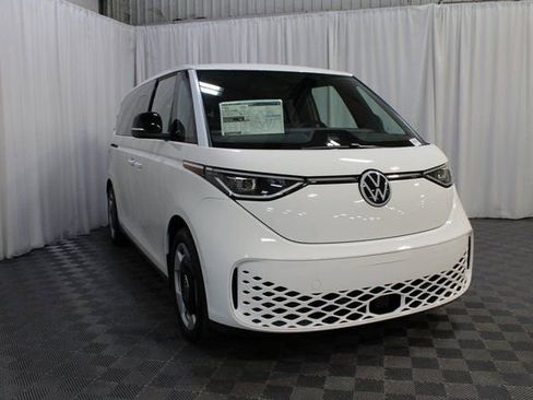 New 2025 Volkswagen ID. Buzz Pro S RWD image 30