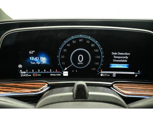 Used 2024 Cadillac Escalade Premium Luxury w/ LPO, Floor Liner Package AWD/4WD image 13