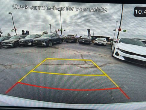 Certified 2025 Hyundai Elantra Sport image 29