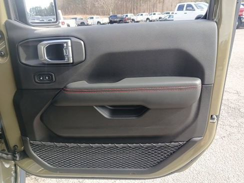 New 2026 Jeep Wrangler Unlimited Rubicon image 35