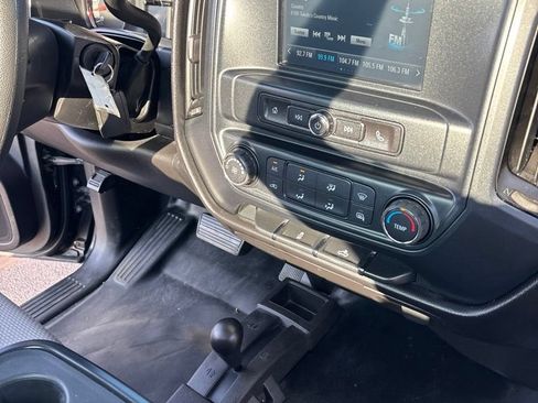 Used 2017 Chevrolet Silverado 1500 W/T w/ WT Fleet Convenience Package AWD/4WD image 11