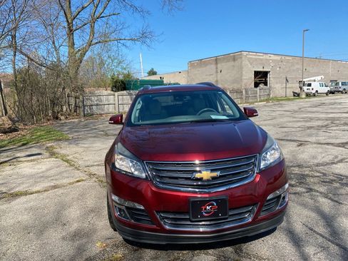Used 2017 Chevrolet Traverse Premier image 8