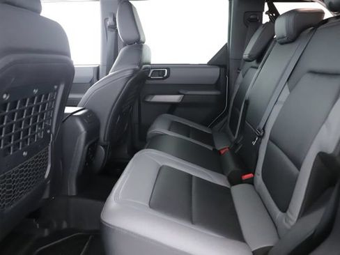 Used 2022 Ford Bronco Black Diamond AWD/4WD image 27