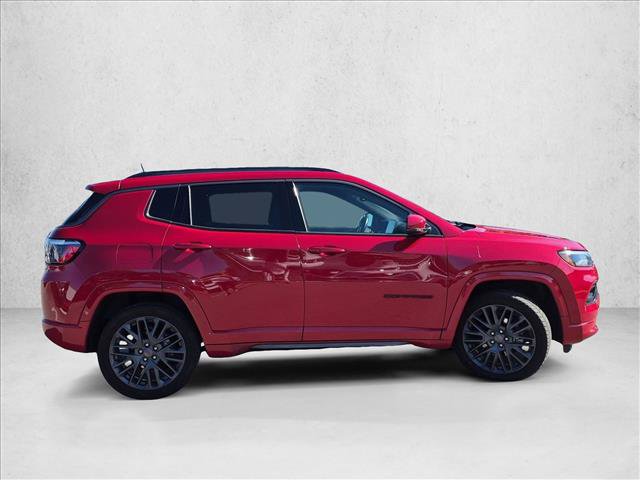 Used 2022 Jeep Compass Limited AWD/4WD image 4