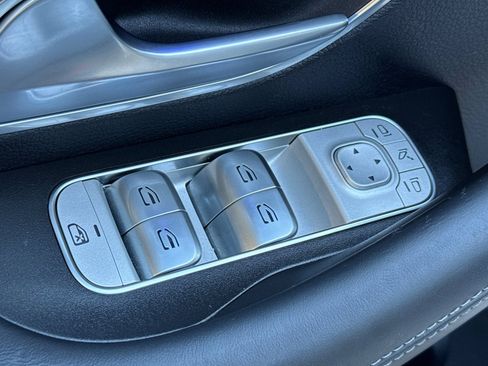 Used 2024 Mercedes-Benz GLE 53 AMG 4MATIC Coupe image 12